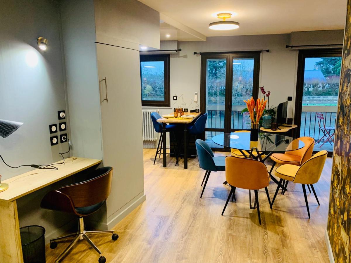 "Au Fil De La Charente" - Coeur De Saintes - Wifi Clim - Classe 4 Etoiles - 4 Pers Екстер'єр фото